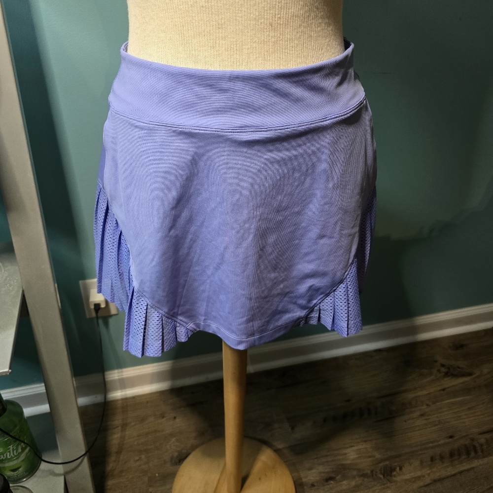 ⚡️Under Armour Lavendar Culotte Skort - Picture 2 of 6